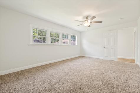 6427 Howard Avenue Dallas TX 75227