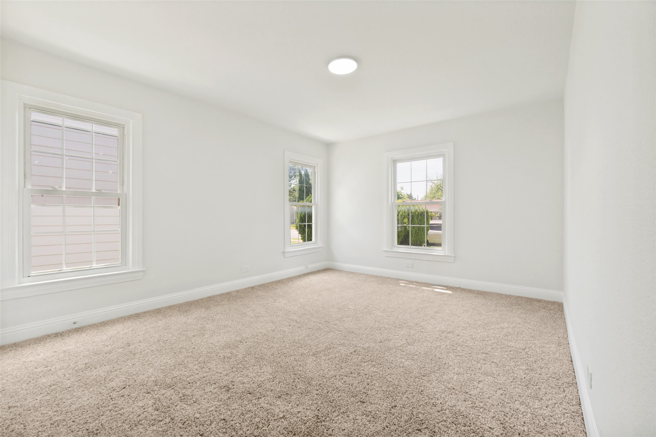 6427 Howard Avenue Dallas TX 75227
