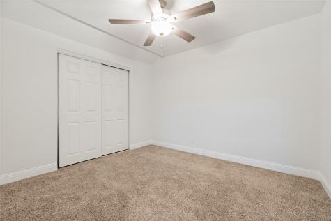 6427 Howard Avenue Dallas TX 75227