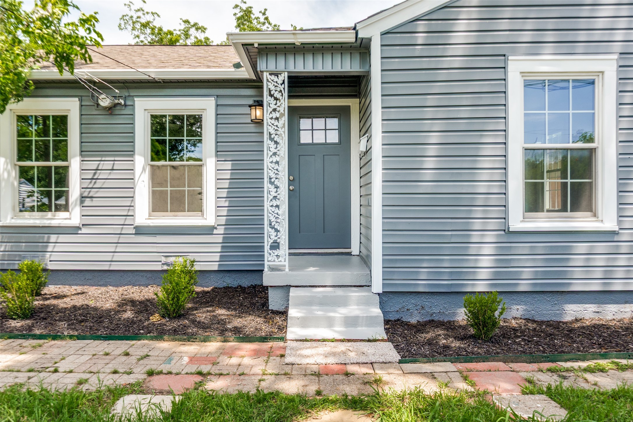 6427 Howard Avenue Dallas TX 75227
