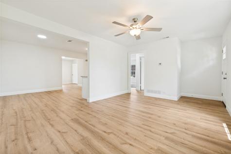 6427 Howard Avenue Dallas TX 75227