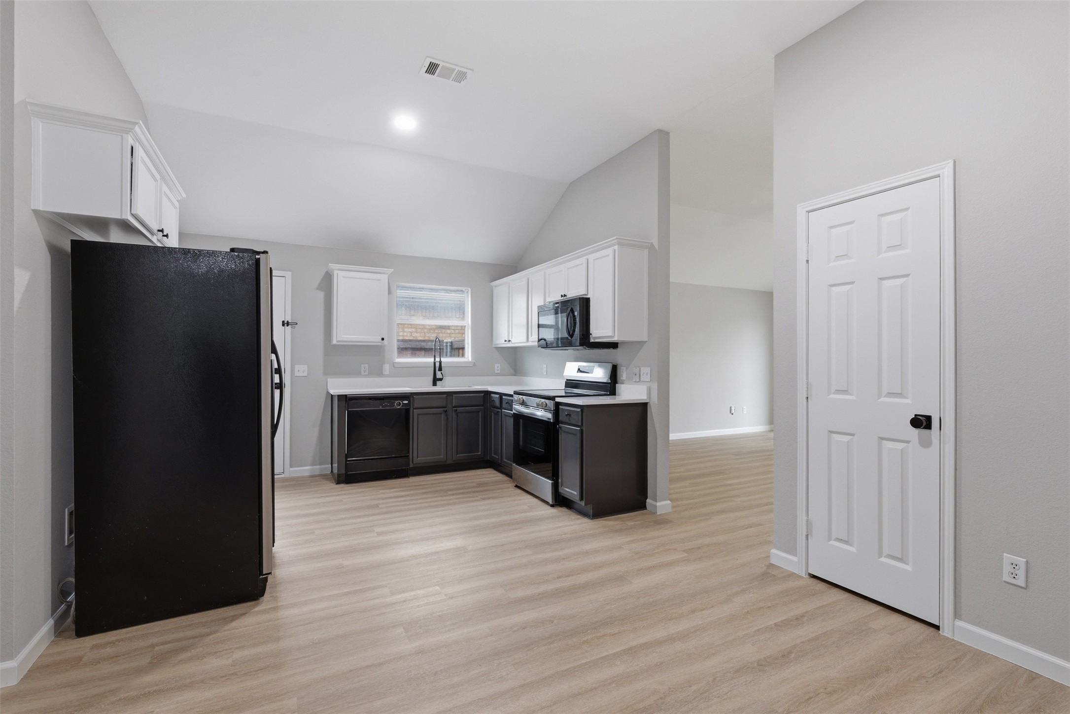 2051 Sunny Side Drive Little Elm TX 75068