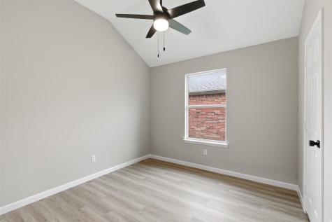 2051 Sunny Side Drive Little Elm TX 75068