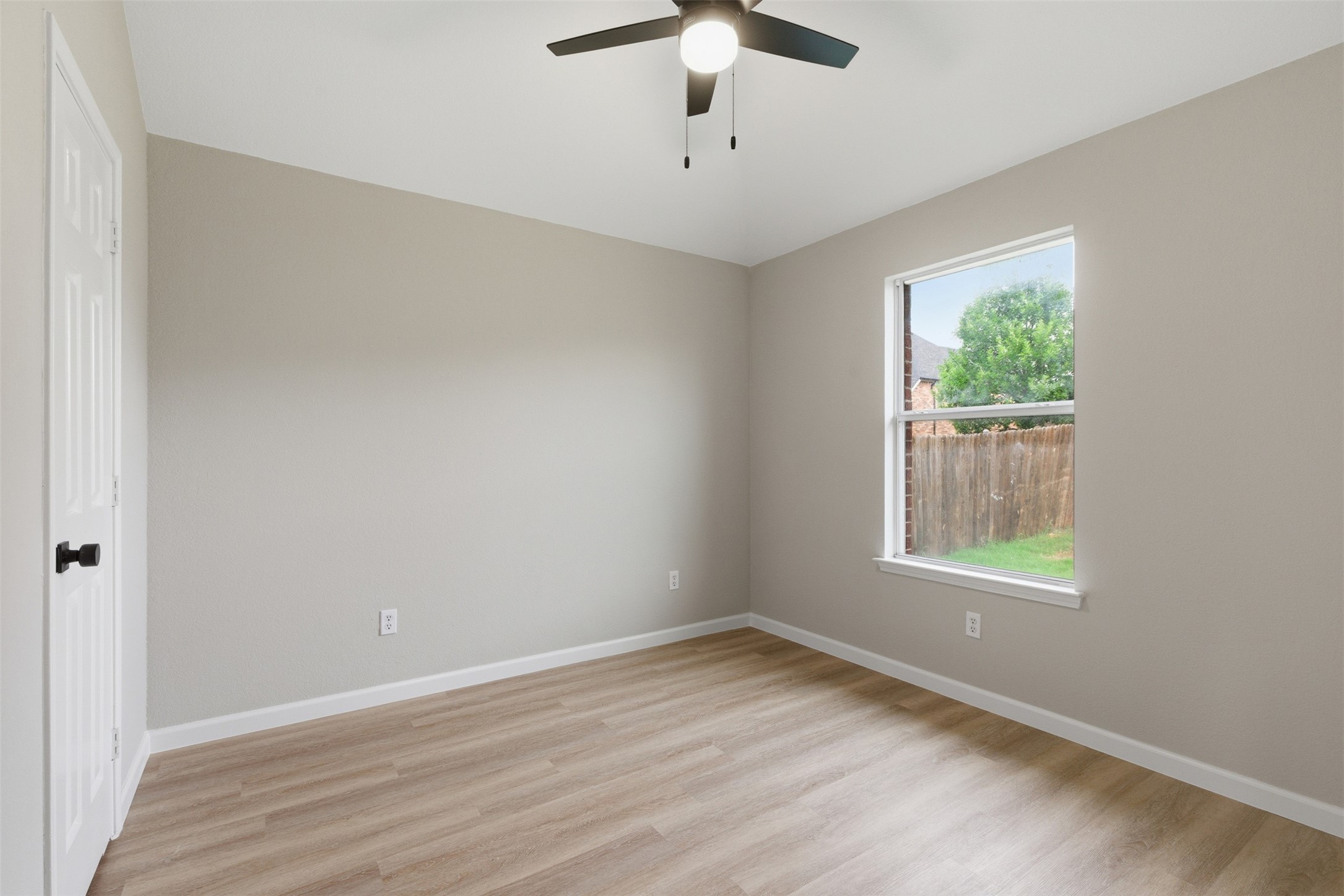 2051 Sunny Side Drive Little Elm TX 75068