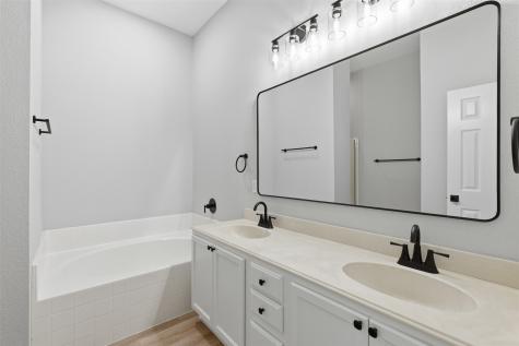 2051 Sunny Side Drive Little Elm TX 75068