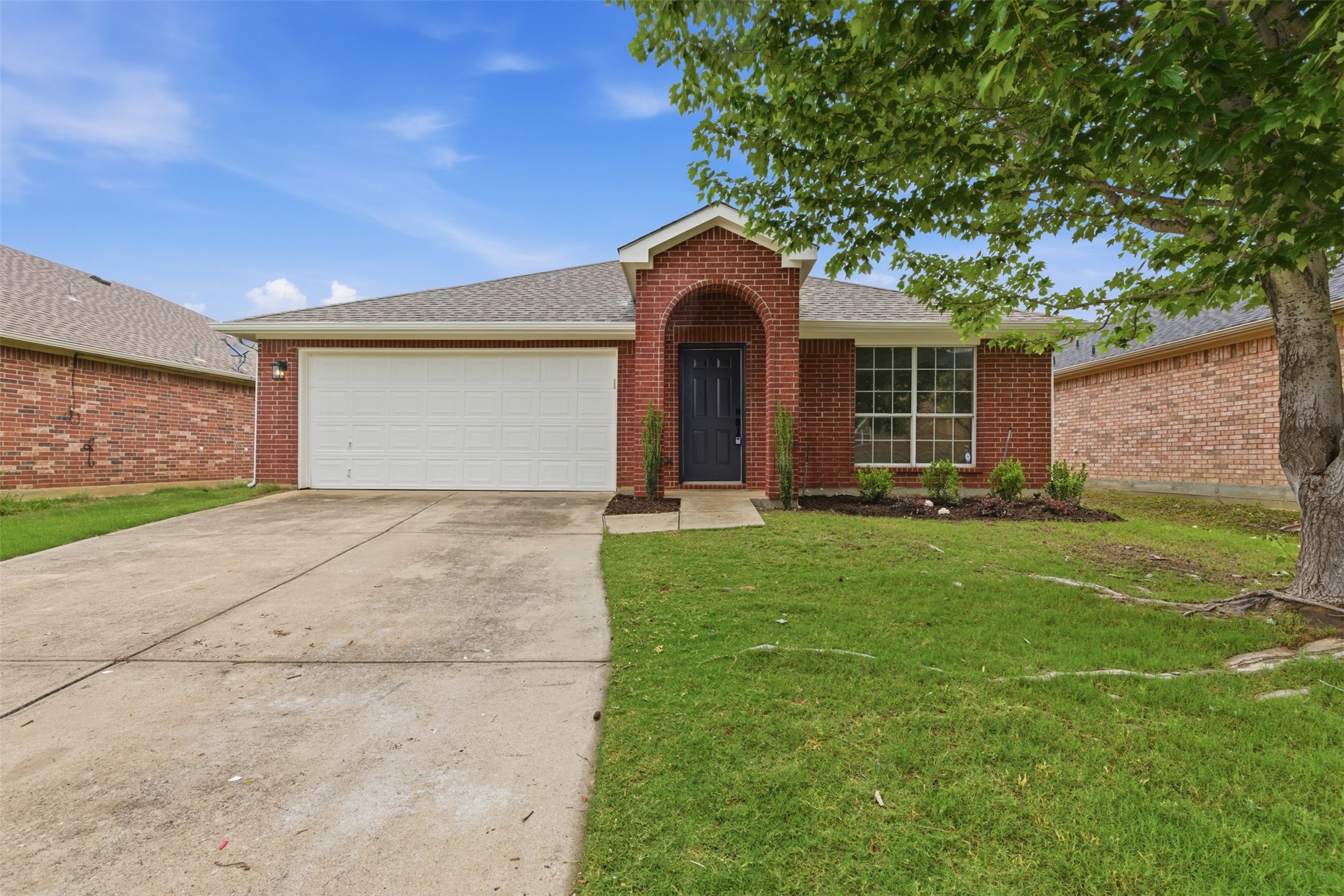 2051 Sunny Side Drive Little Elm TX 75068