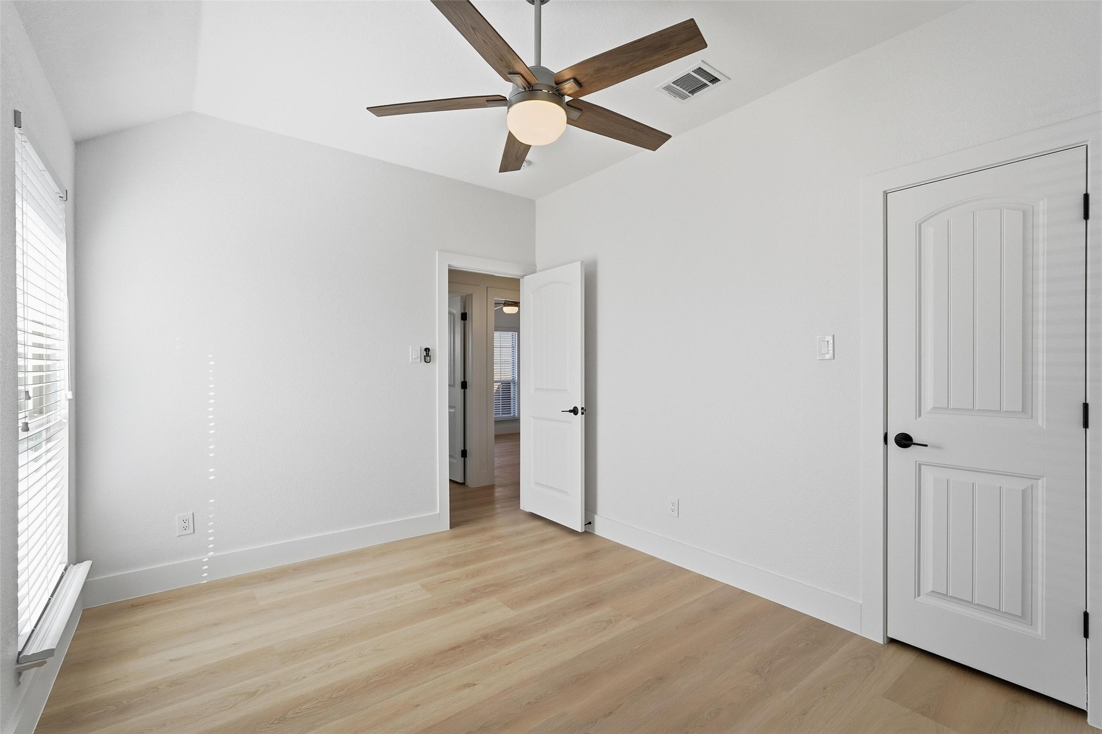 1295 White Water Lane Rockwall TX 75087