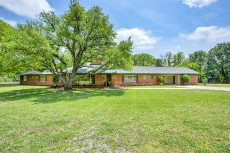 1100 W Lamberth Road Sherman TX 75092