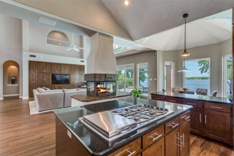 452 Windjammer Lane Azle TX 76020