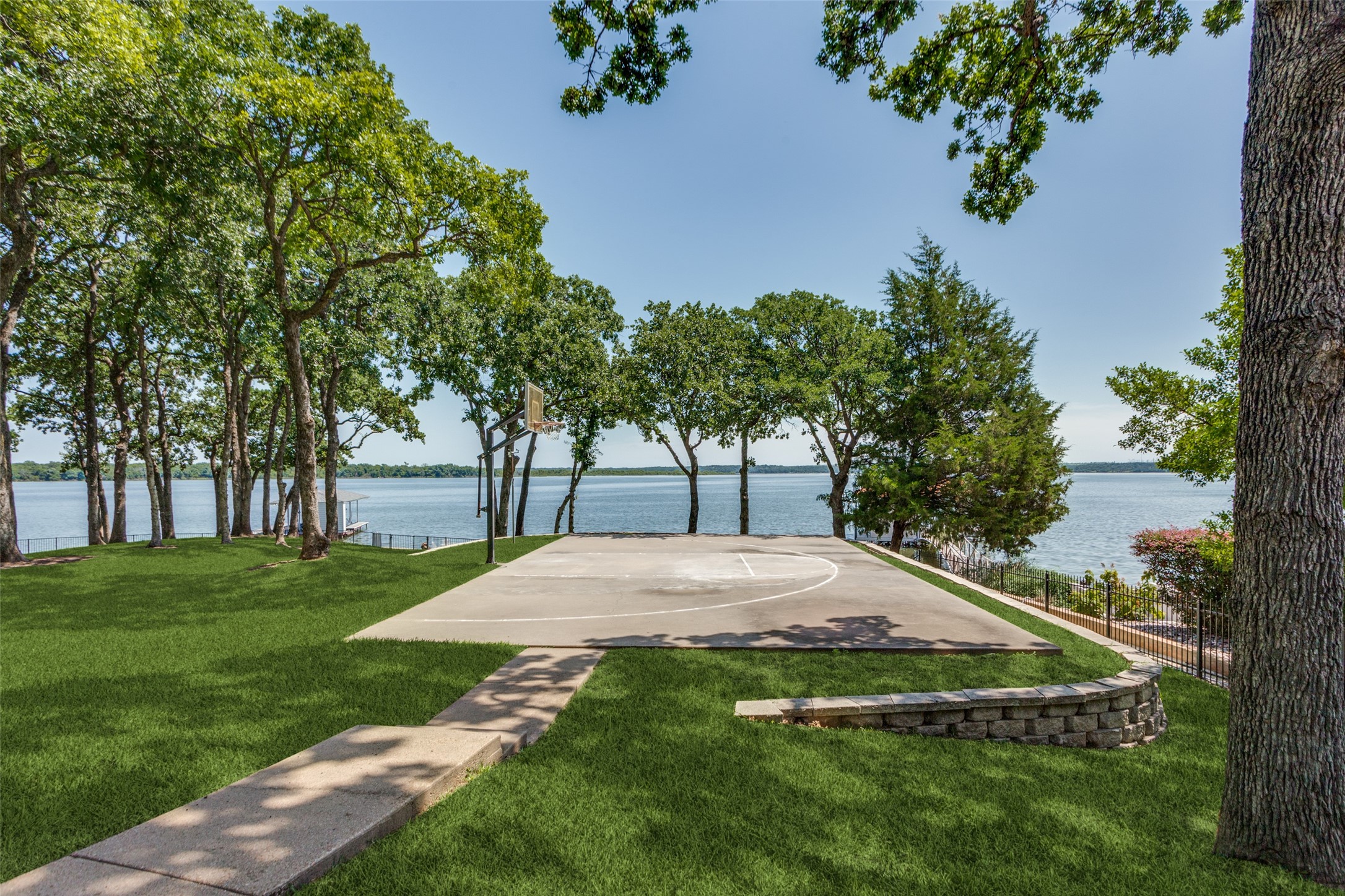 452 Windjammer Lane Azle TX 76020