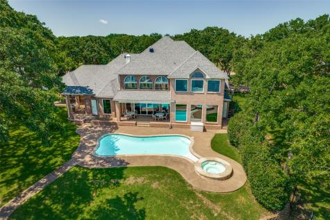 452 Windjammer Lane Azle TX 76020