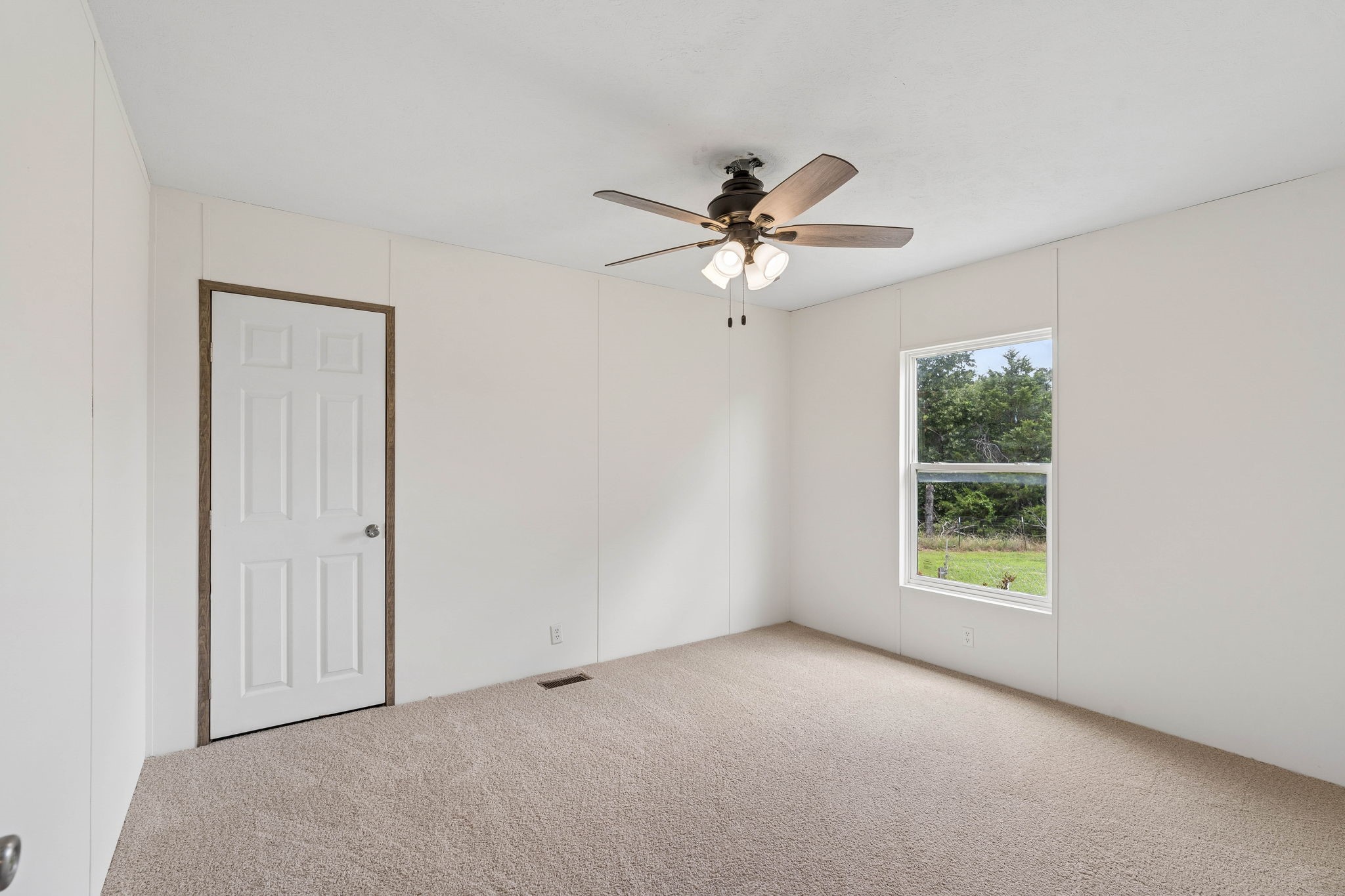 139 Cedar Drive Azle TX 76020