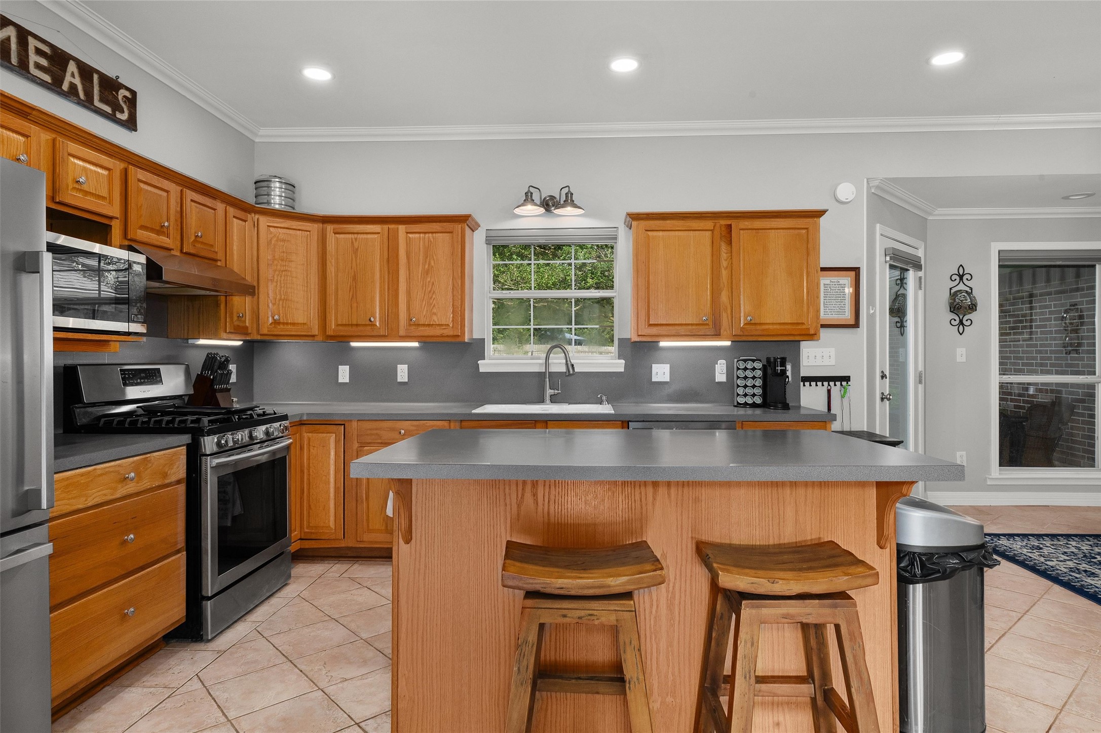 188 Julie Lane Stonewall LA 71078