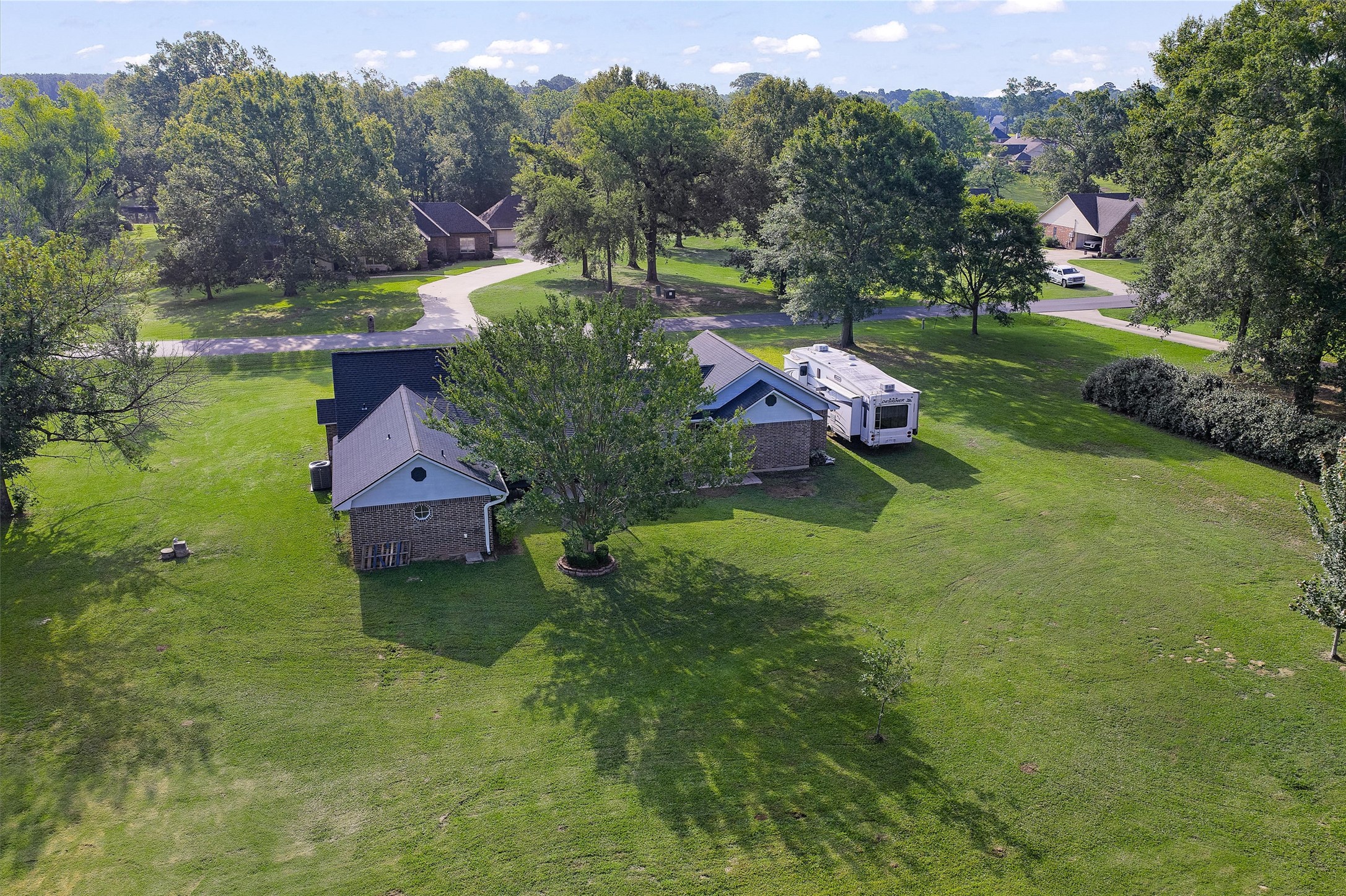 188 Julie Lane Stonewall LA 71078