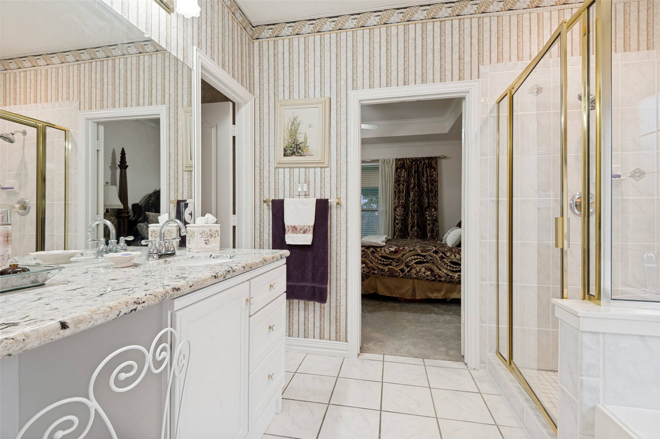 3813 Cherokee Drive Bedford TX 76021