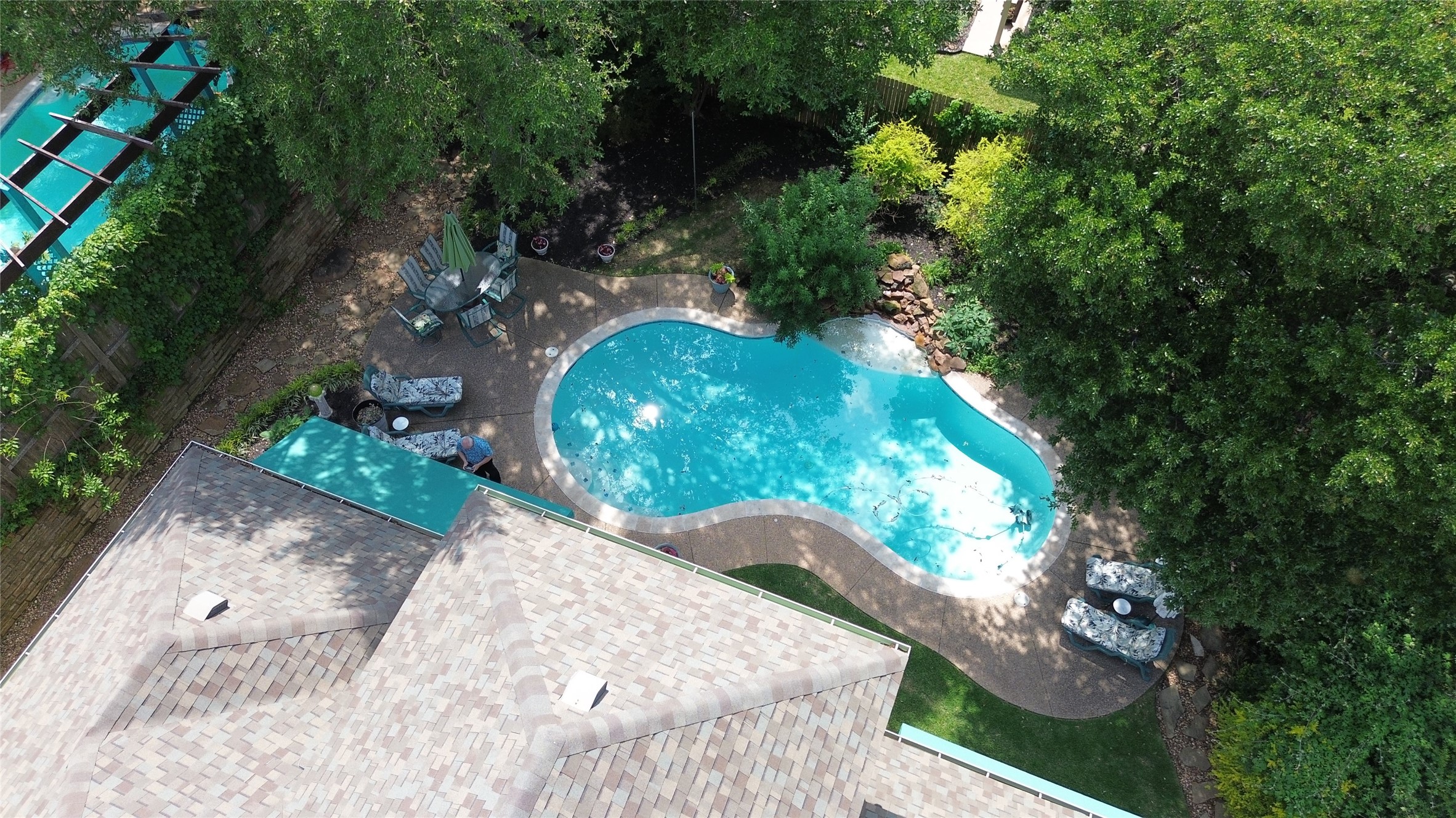 3813 Cherokee Drive Bedford TX 76021