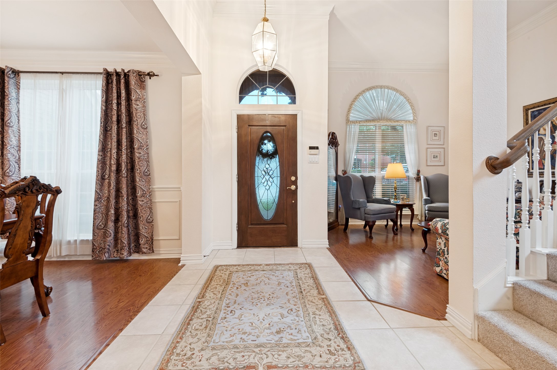 3813 Cherokee Drive Bedford TX 76021