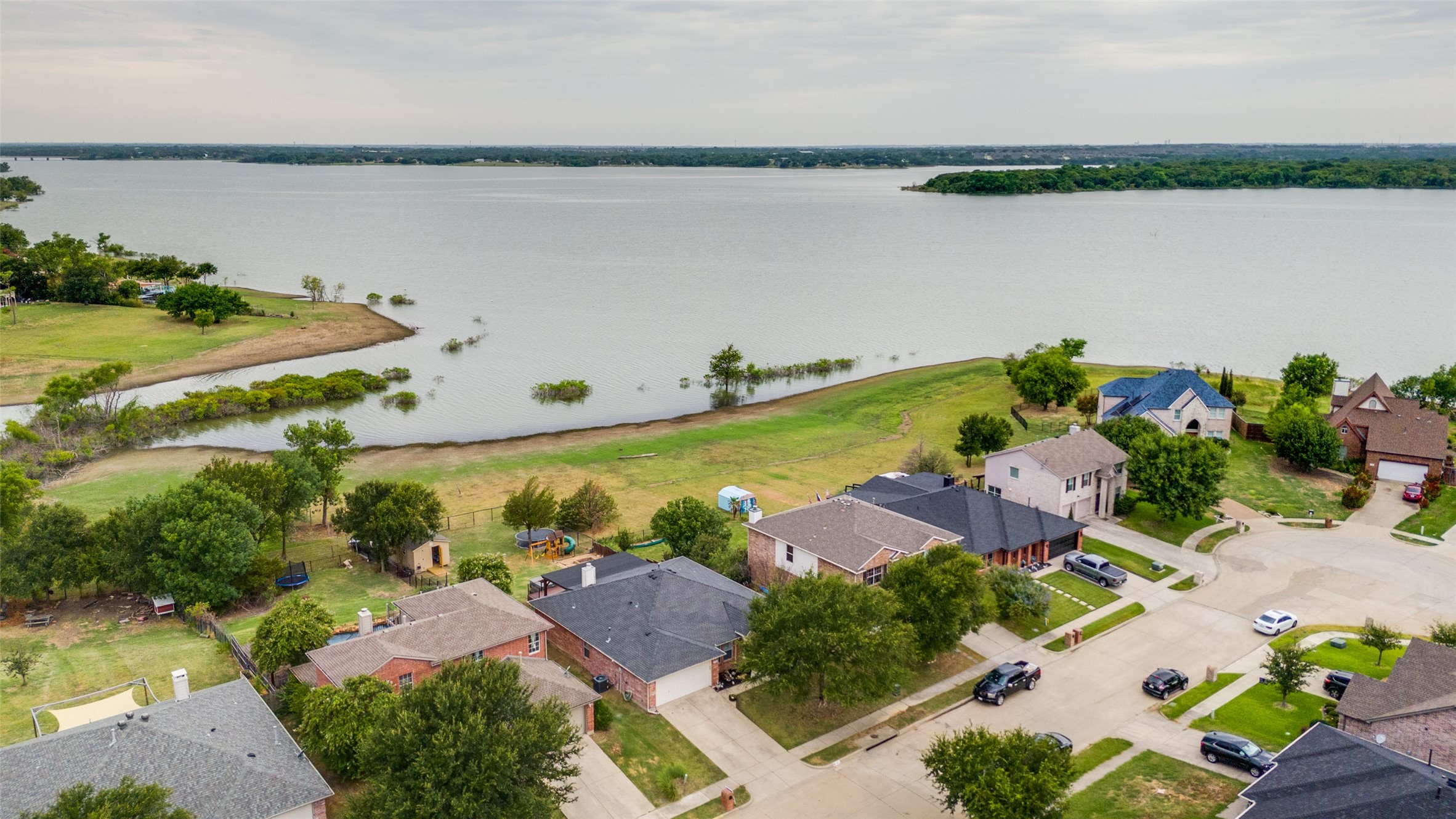 512 Longshore Drive Little Elm TX 75068