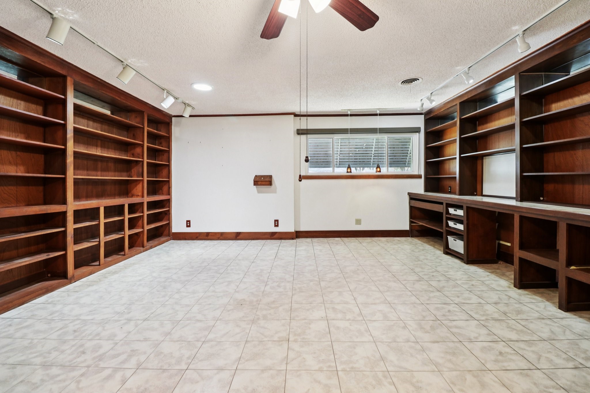 115 N Wisteria Street Mansfield TX 76063