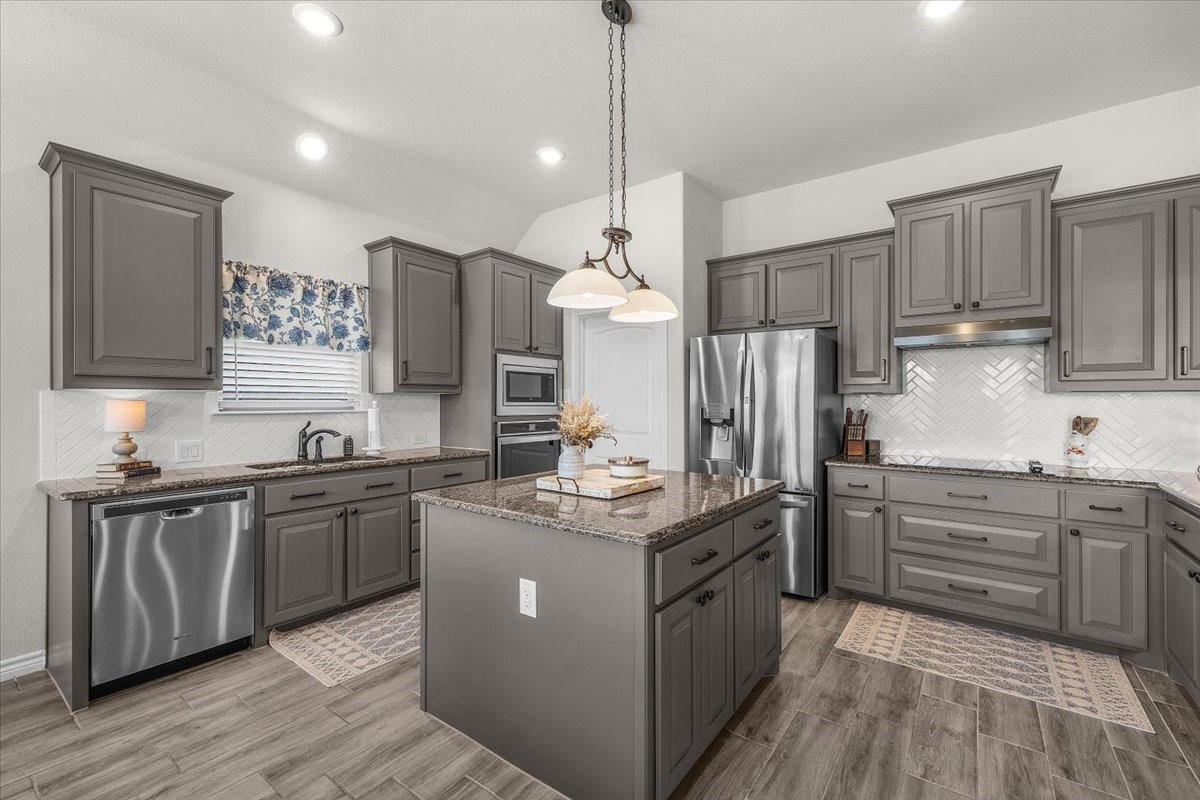 1012 Whitetail Court Joshua TX 76058