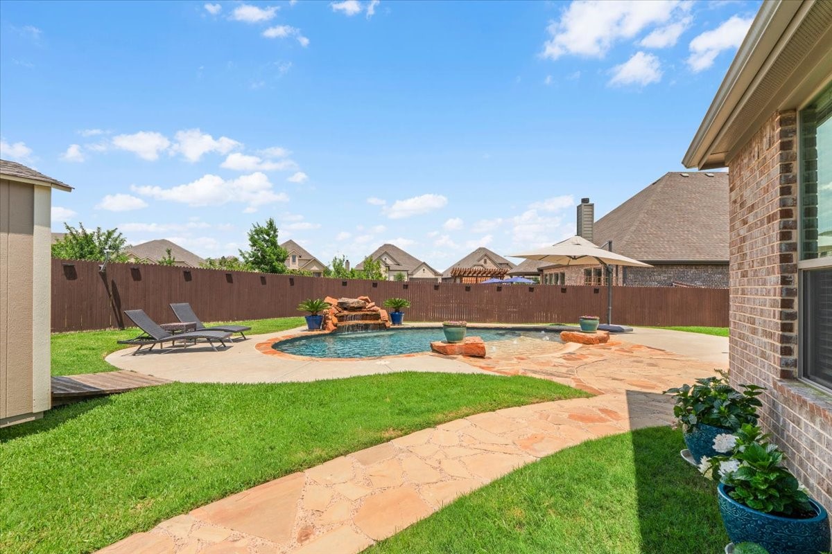 1012 Whitetail Court Joshua TX 76058