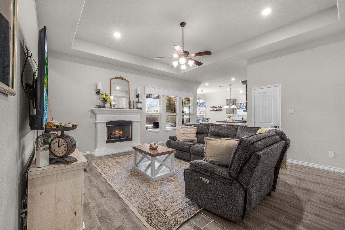1012 Whitetail Court Joshua TX 76058