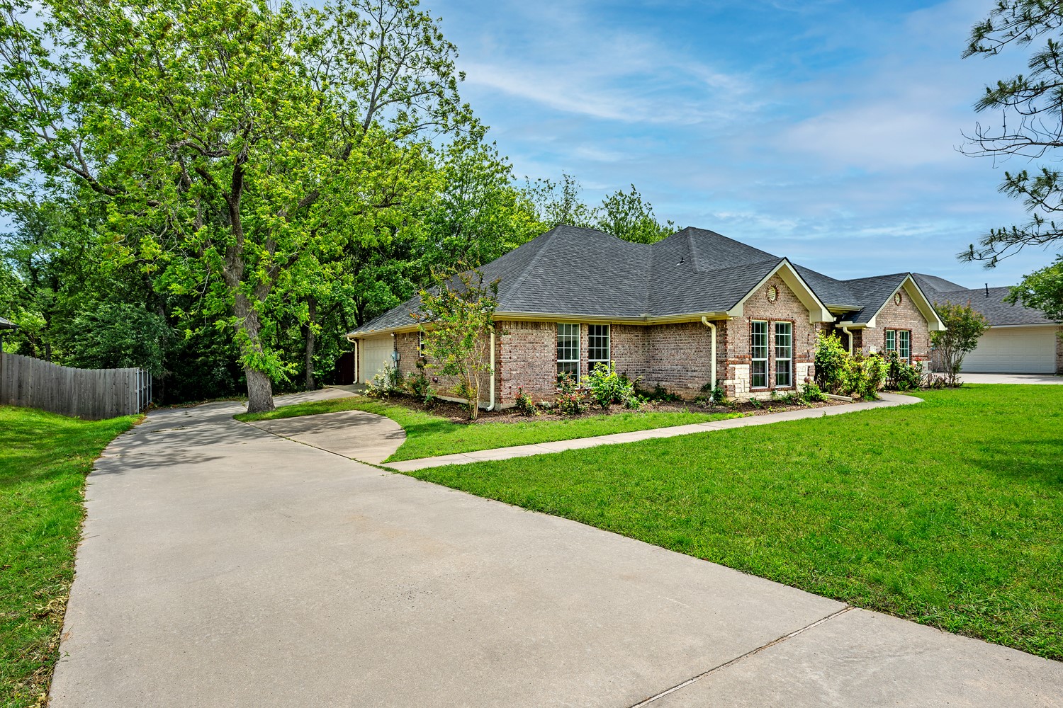 167 Chrissa Drive Pottsboro TX 75076