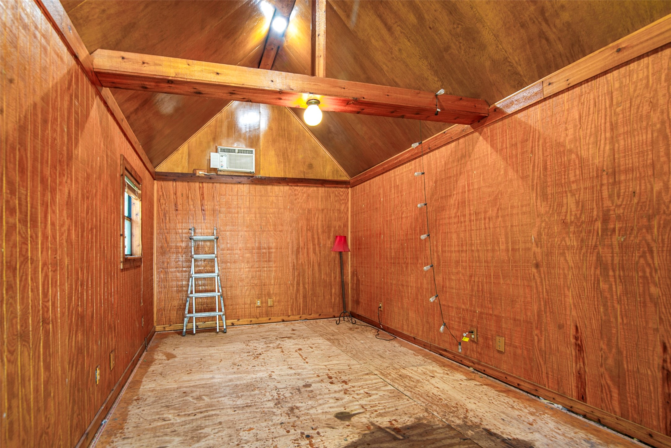 566 Stagecoach Trail Denison TX 75021