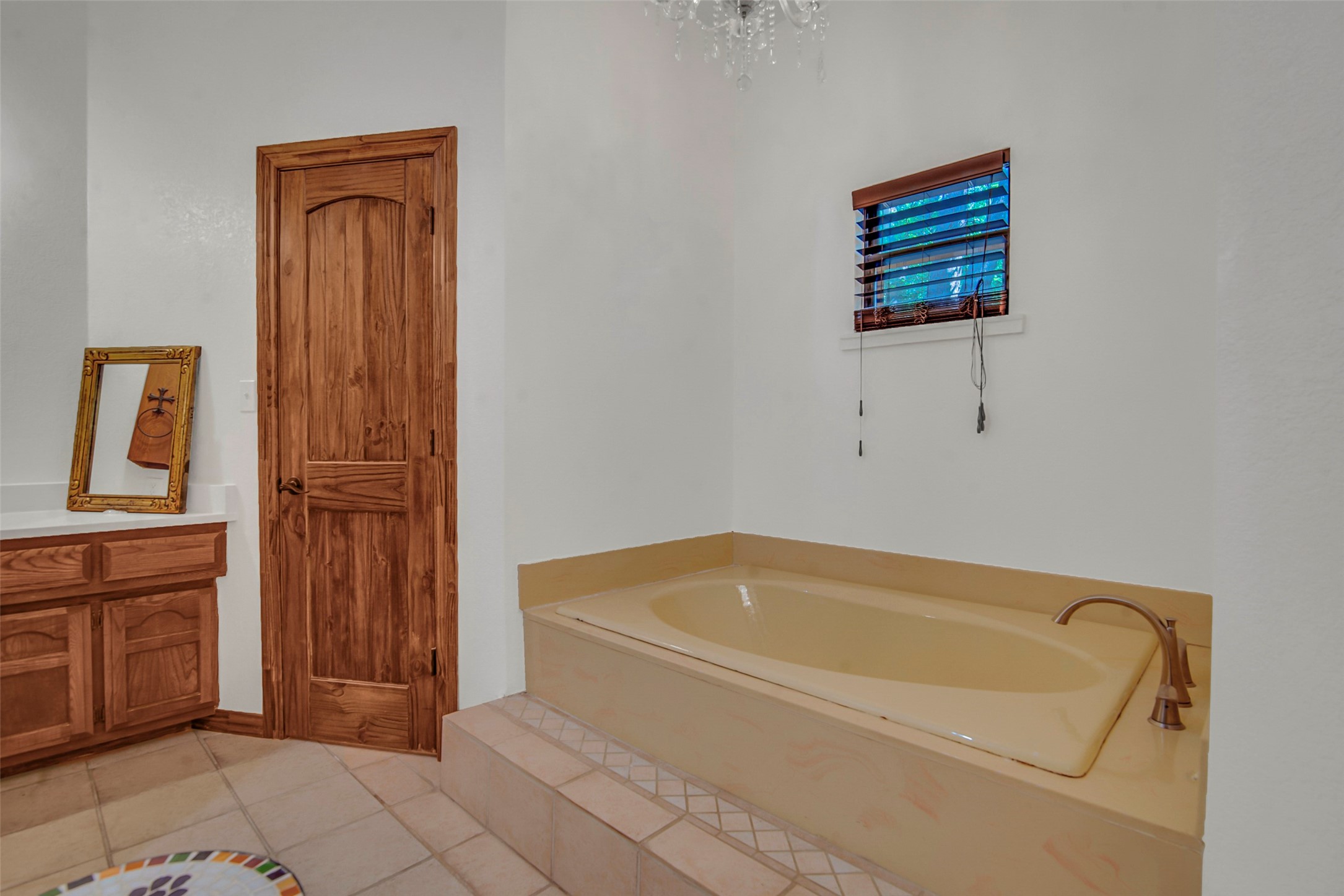566 Stagecoach Trail Denison TX 75021