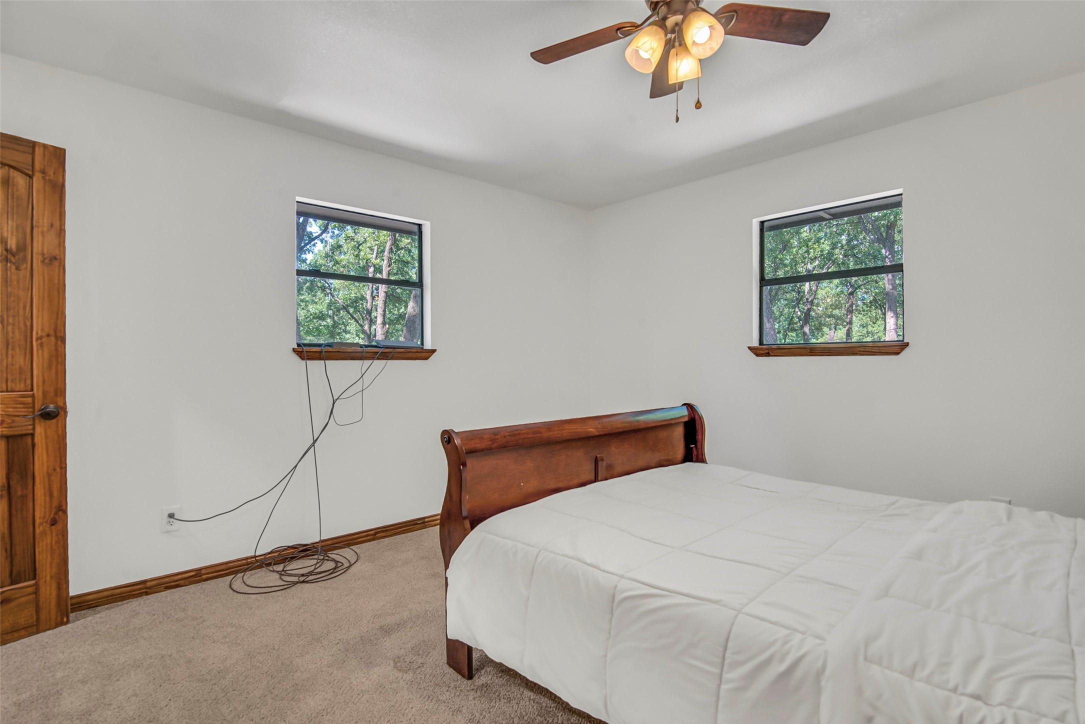 566 Stagecoach Trail Denison TX 75021