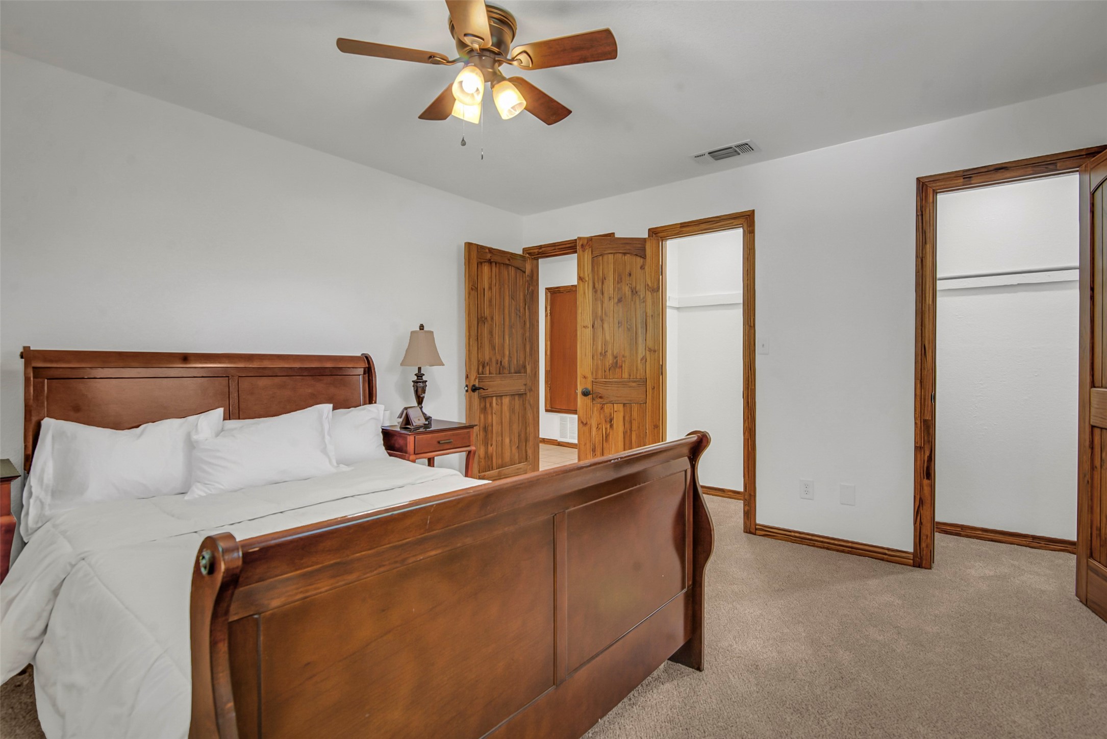 566 Stagecoach Trail Denison TX 75021