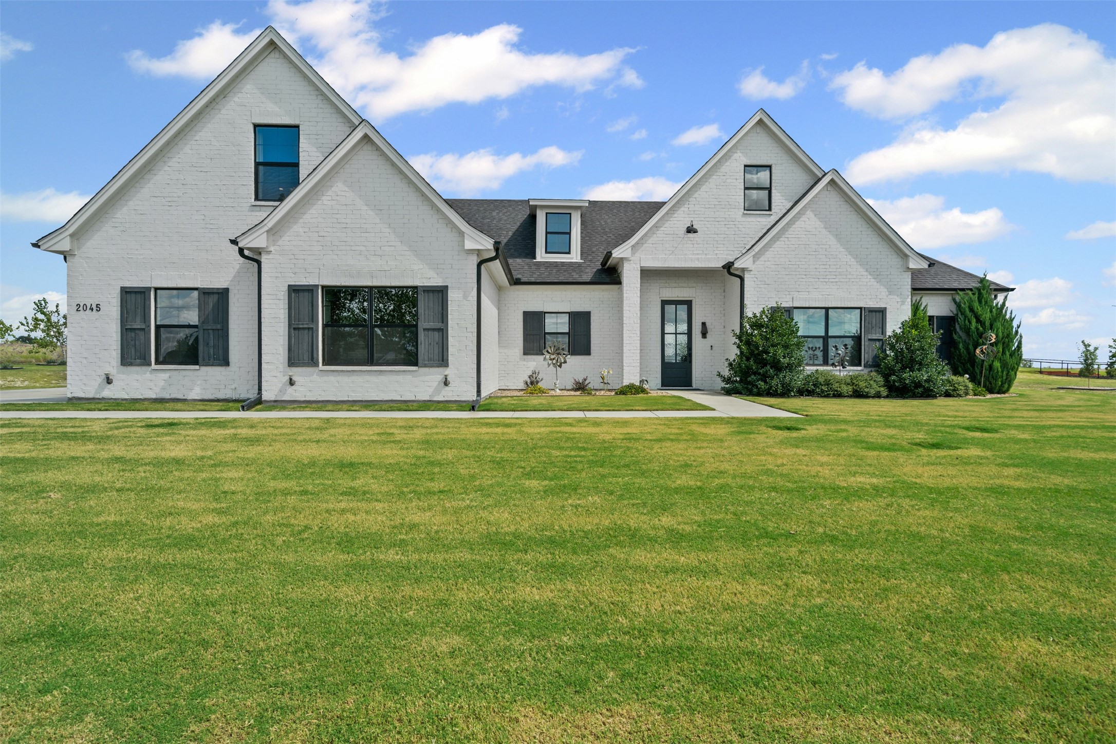 2045 Eagles Ridge Drive Weatherford TX 76087