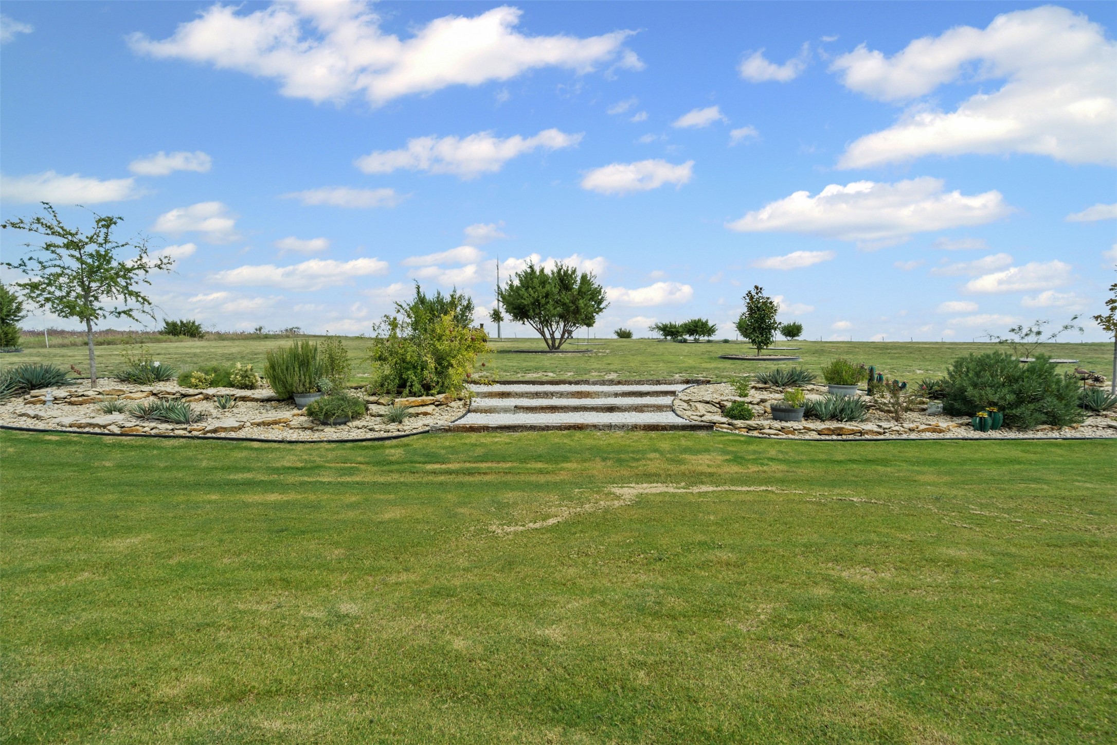 2045 Eagles Ridge Drive Weatherford TX 76087