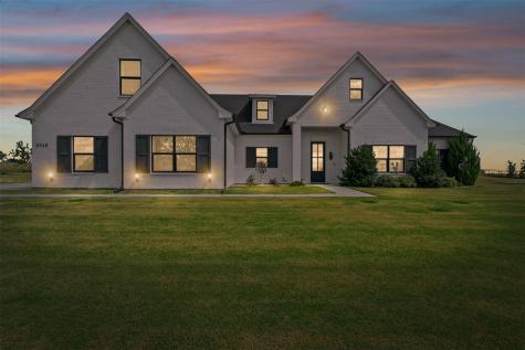 2045 Eagles Ridge Drive Weatherford TX 76087