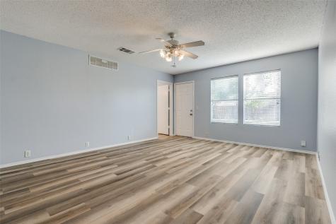 1338 Hardned Lane Dallas TX 75217
