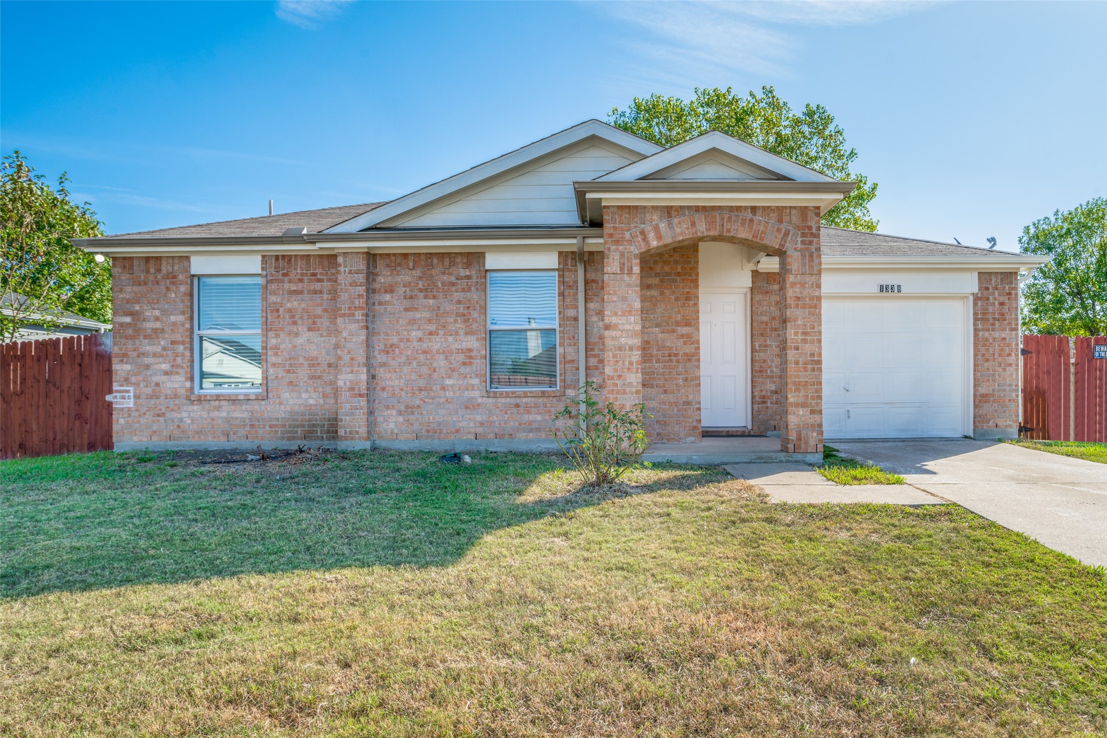 1338 Hardned Lane Dallas TX 75217