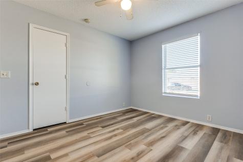 1338 Hardned Lane Dallas TX 75217