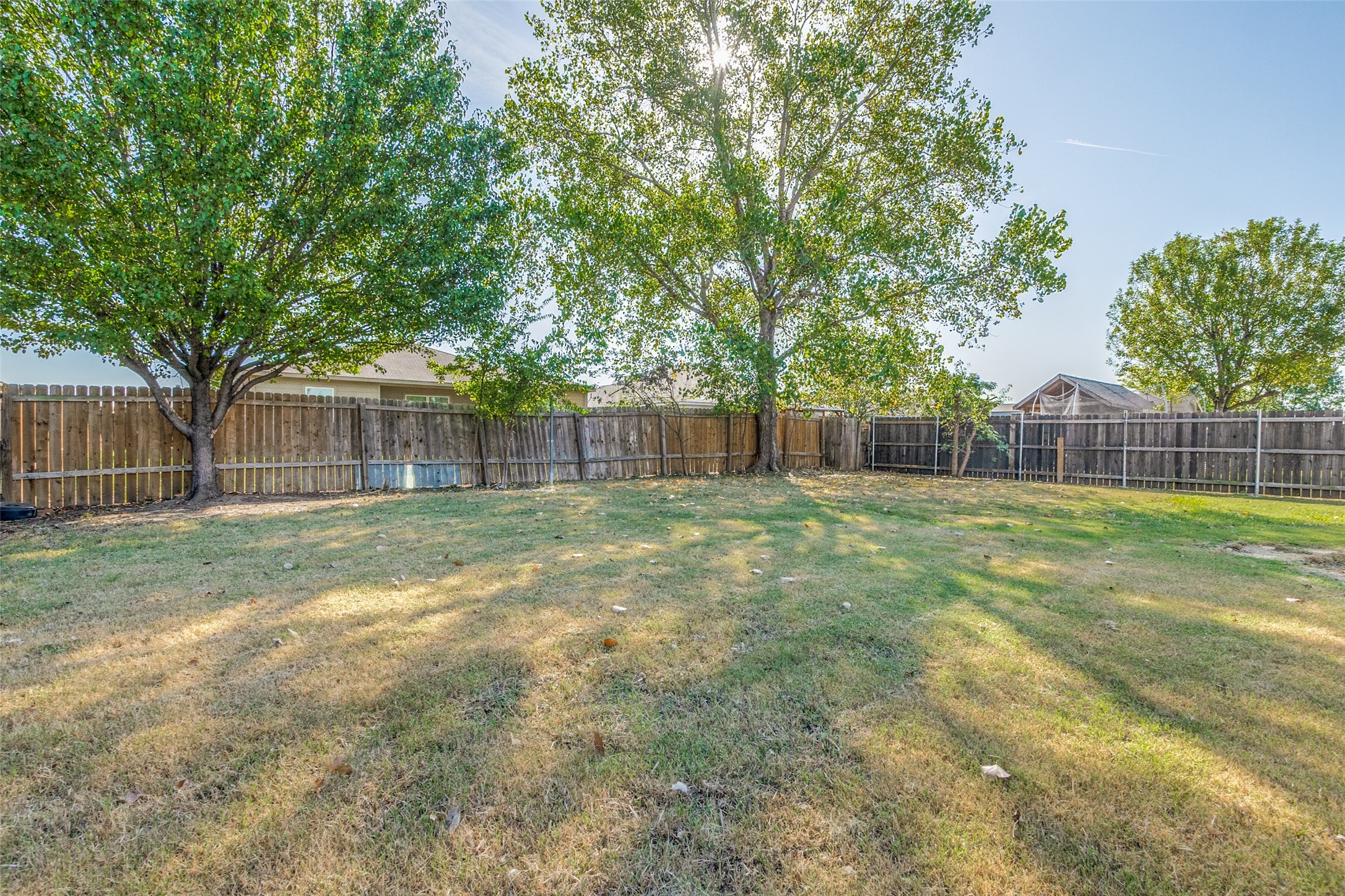 1338 Hardned Lane Dallas TX 75217