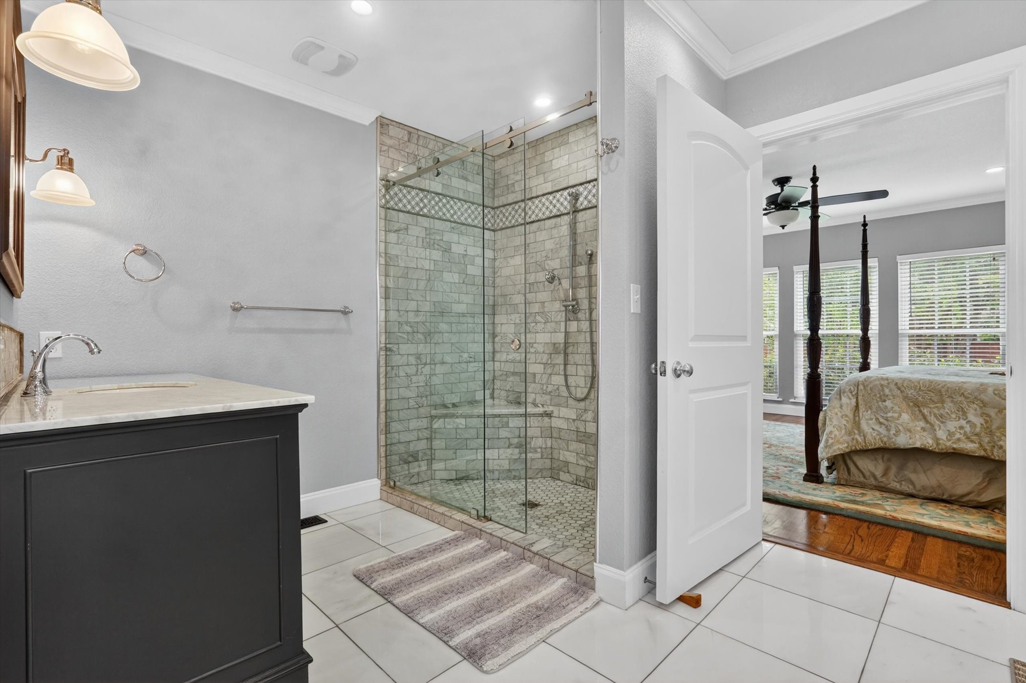 3618 S Hills Avenue Fort Worth TX 76109