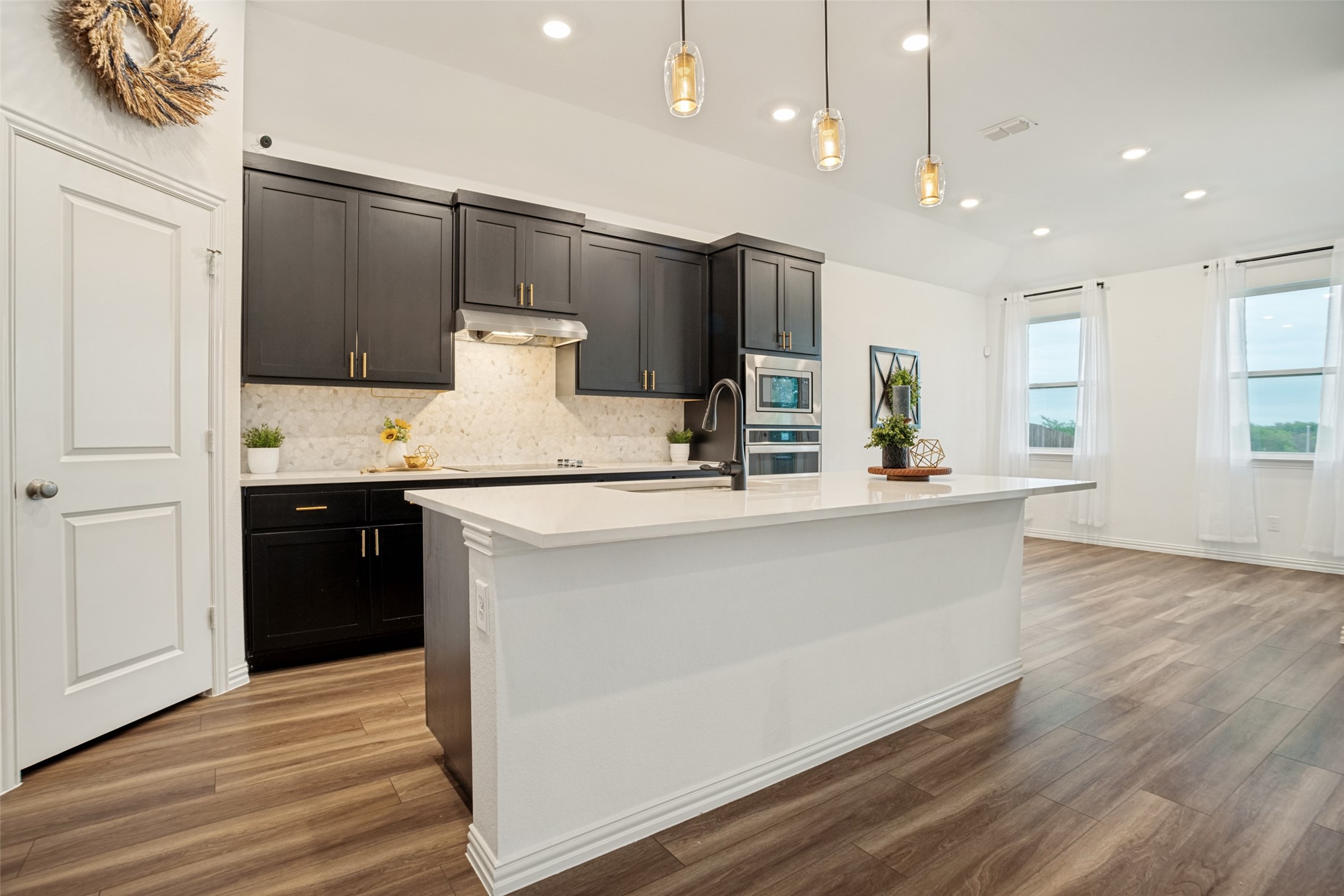 1725 Continental Drive Princeton TX 75407