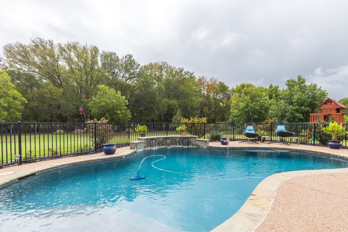 4061 Running Brook Drive Joshua TX 76058