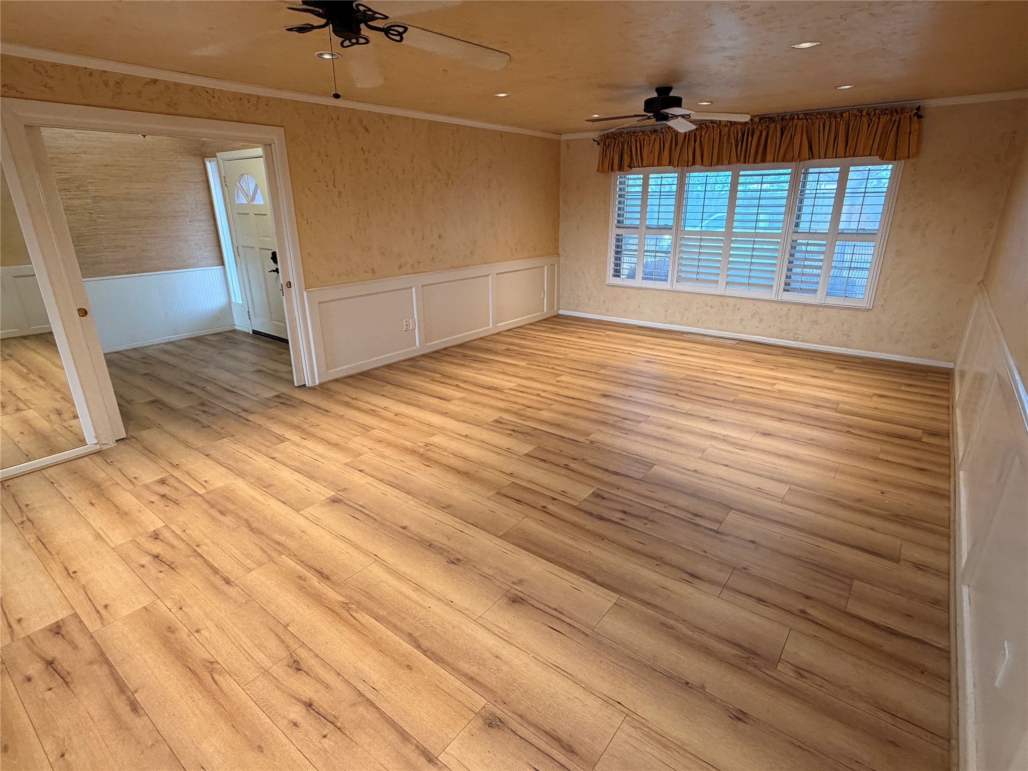 1010 W Moss Street Eastland TX 76448