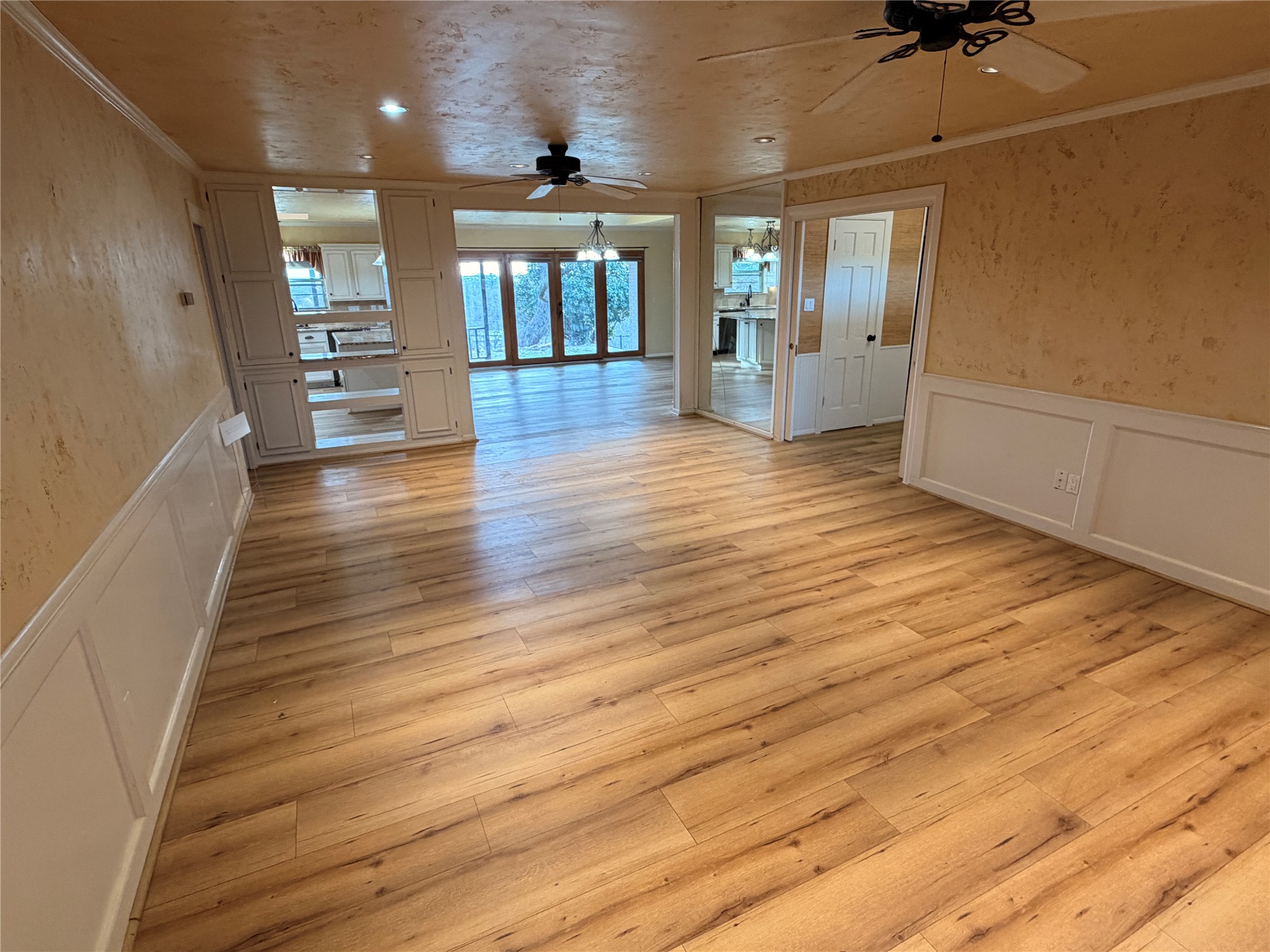 1010 W Moss Street Eastland TX 76448
