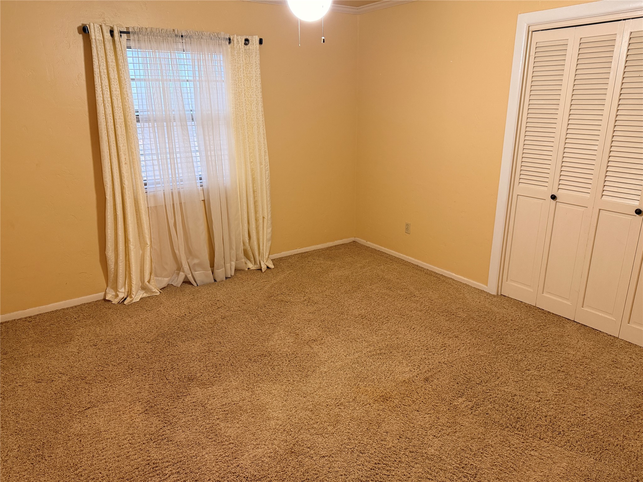 1010 W Moss Street Eastland TX 76448
