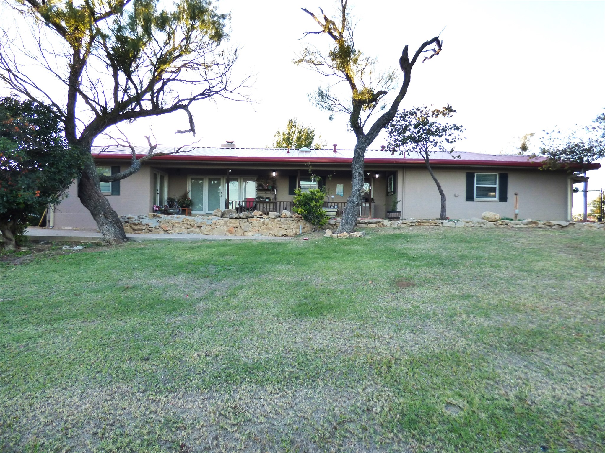 1010 W Moss Street Eastland TX 76448