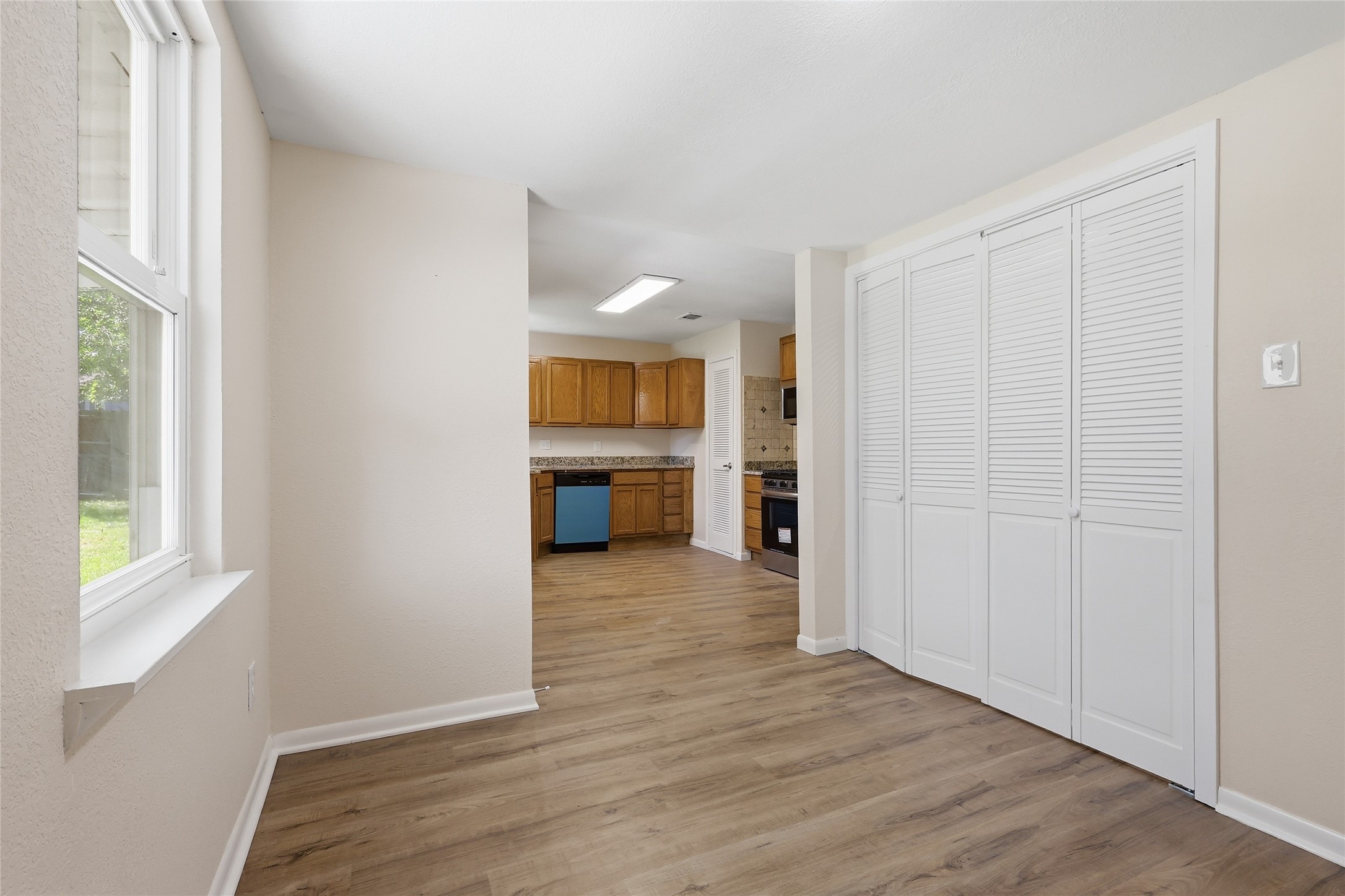 807 Highland Drive Arlington TX 76010