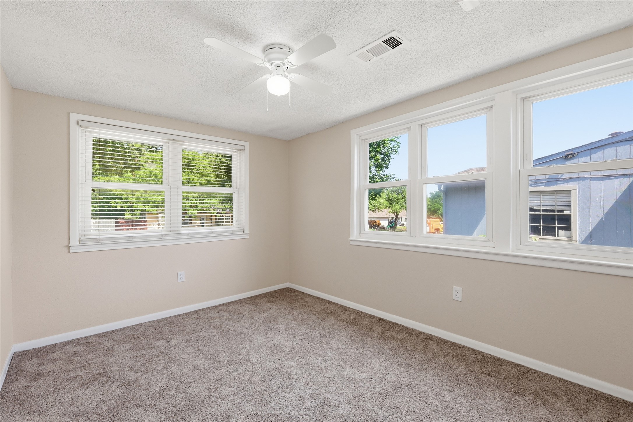 807 Highland Drive Arlington TX 76010