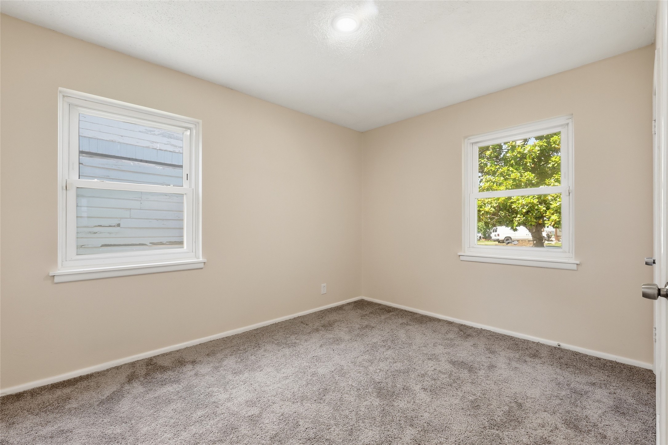 807 Highland Drive Arlington TX 76010