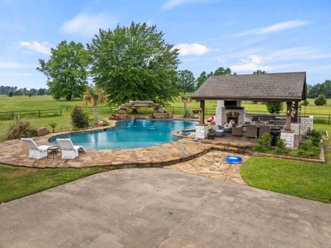 2320 W Highway 11 Pittsburg TX 75686