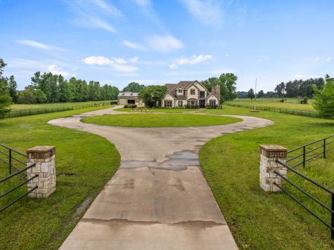 2320 W Highway 11 Pittsburg TX 75686
